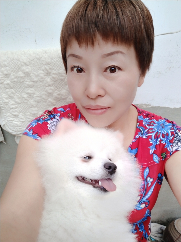 世事无常的第一张照片--曲靖红颜知己交友网